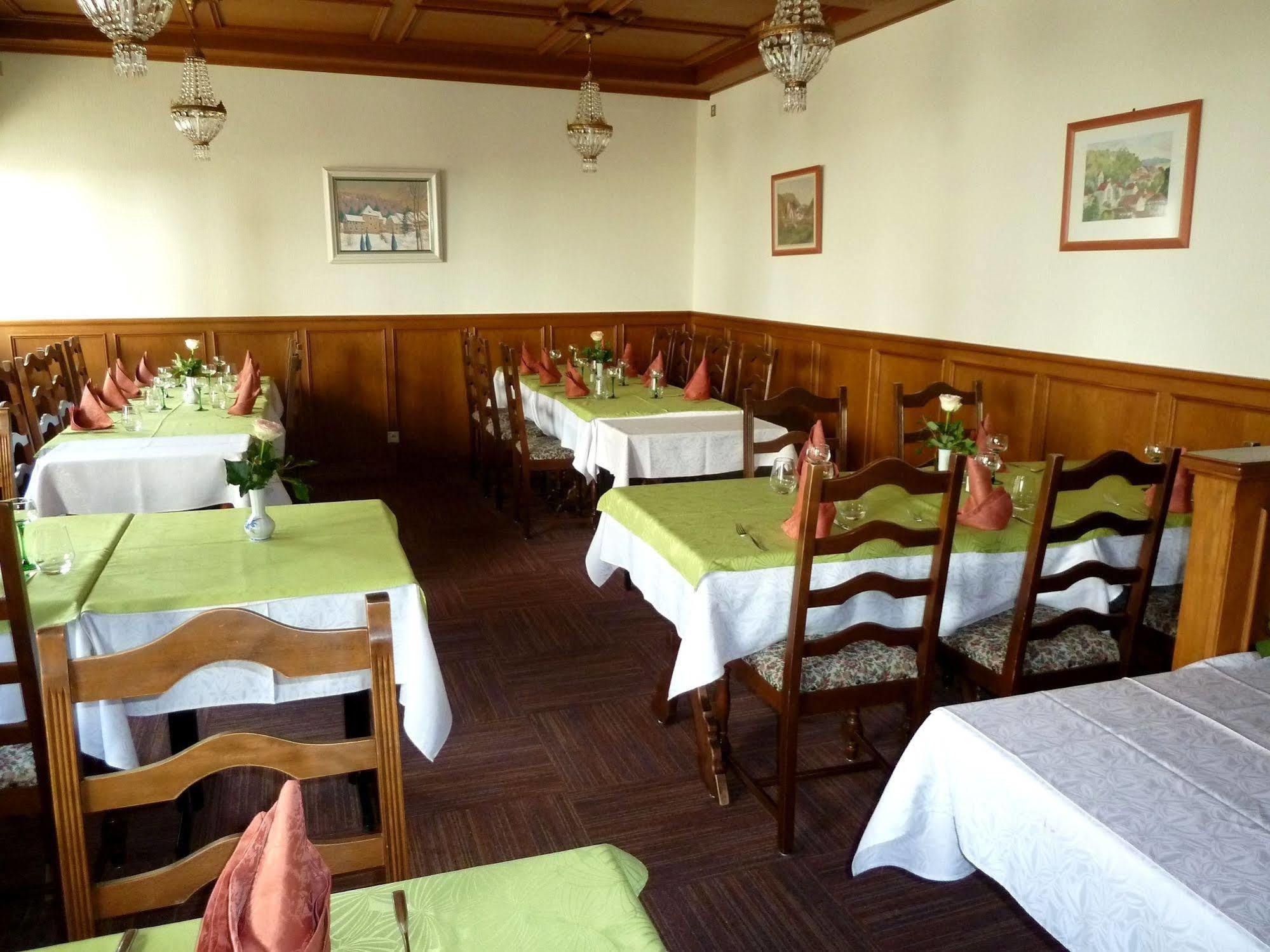 Hotel Restaurant Collin Ferrette Eksteriør bilde